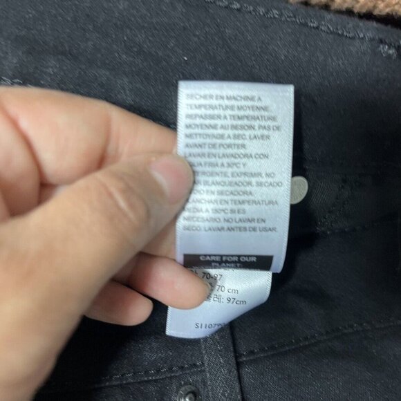 Signature by Levi Strauss Women's Mid Rise Straight Black Jeans Size 28M NWT - Picture 9 of 10